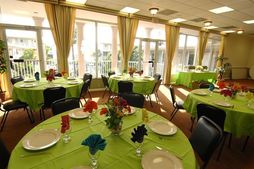 Thunderbird Beach Resort Treasure Island Eksteriør billede