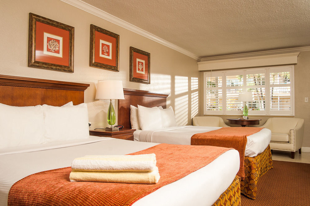 Thunderbird Beach Resort Treasure Island Eksteriør billede
